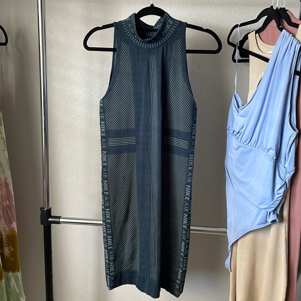 Nike air dress